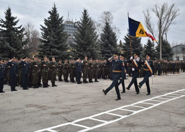 FOTO // Peste 100 de tineri din nordul țării au jurat credință patriei