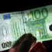 A pus în circulație bancnote false de 100 de euro, apoi a promis vacanțe în Turcia la super preț