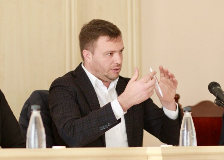 FOTO  // Ministrul Mediului, în vizită în raionul Fălești. A discutat cu primarii despre gestionarea deșeurilor și protejarea lacurilor