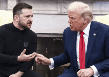 Donald Trump avertizează că Zelenski riscă „probleme mari” dacă refuză un acord-cheie: „Văd că încearcă să se retragă”