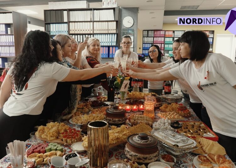 VIDEO // La „Blagotrans-Vera” din Bălți se păstrează tradițiile. Femeile au sărbătorit Maslenița