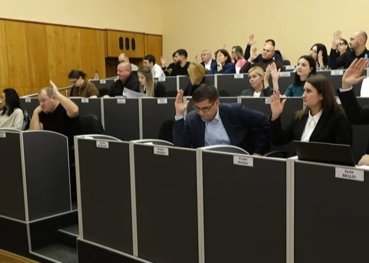 CMB se convoacă în ședință: Un nou viceprimar și împrumuturi de 120 de milioane de lei pentru autobuze și drum