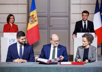 Moldova semnează un acord de 30 de milioane de euro cu AFD pentru creșterea eficienței energetice în clădirile publice