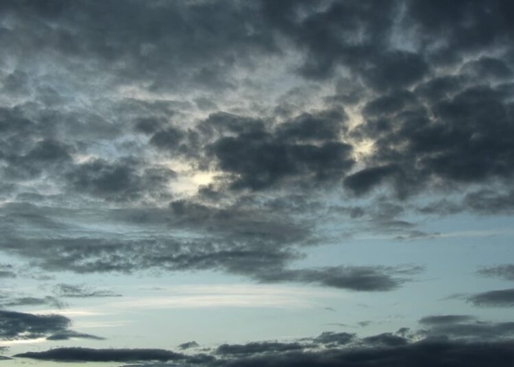 Aprilie aduce căldură în nord. Ce preconizează meteorologii