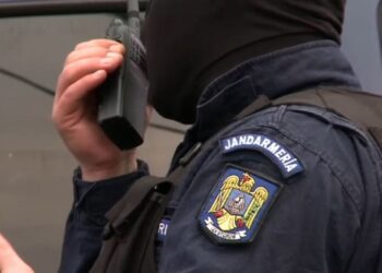 Jandarm împuşcat accidental în cap de un coleg în timpul unui exercițiu. Subofițerul avea 27 de ani