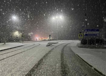 După ninsoare vine lapovița. Doar la nord vom avea temperaturi negative