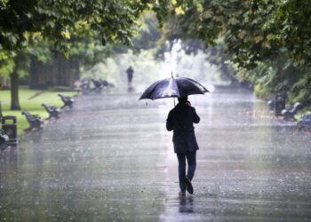 Weekend răcoros și ploios în nordul țării