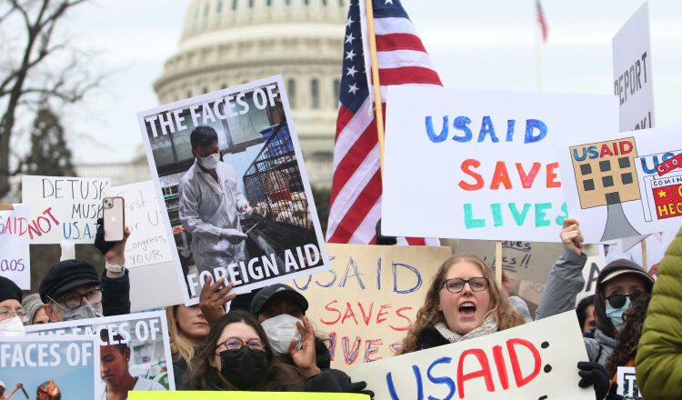 Administrația lui Donald Trump taie 83% din programele USAID. Ajutorul umanitar global, grav afectat