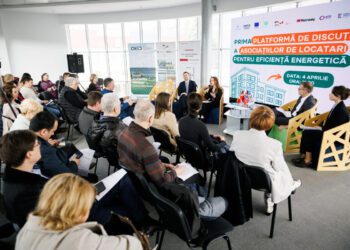 Asociaţiile de locatari pot obține finanțare pentru lucrări de eficiență energetică. Carolina Novac: „Vrem să ne asigurăm că fiecare comunitate înțelege și poate valorifica oportunitățile disponibile”