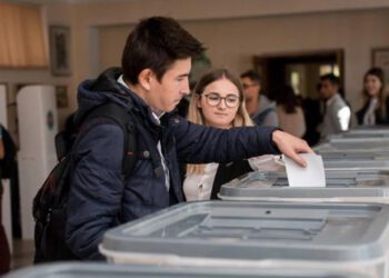 Moldovenii din diasporă vor putea vota prin corespondență și la alegerile parlamentare din toamnă