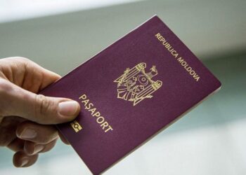 Executivul a respins inițiativa privind interzicerea votării cu pașapoarte expirate: „Diaspora noastră va putea vota”