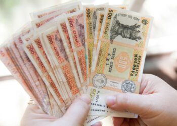 Aprobat de Guvern: Familiile cu copii de până la 5 ani, copiii cu dizabilități și adulții cu dizabilități severe vor primi un ajutor unic cu ocazia sărbătorilor pascale