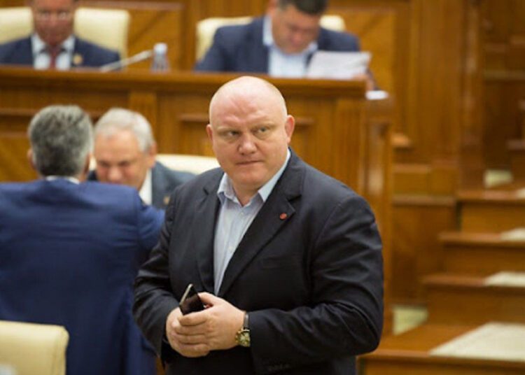 Deputatul Bolea și-ar fi agresat soția. Poliția a fost alertată de unul dintre copiii familiei