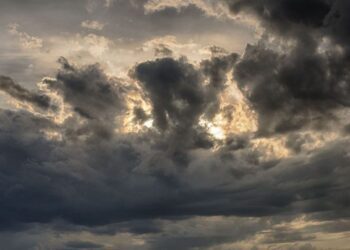 Început de mai cu temperaturi plăcute. Ce anunță meteorologii