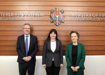 Victoria Belous discută progresele financiare cu ambasadoarea Franței și oficialii AFD