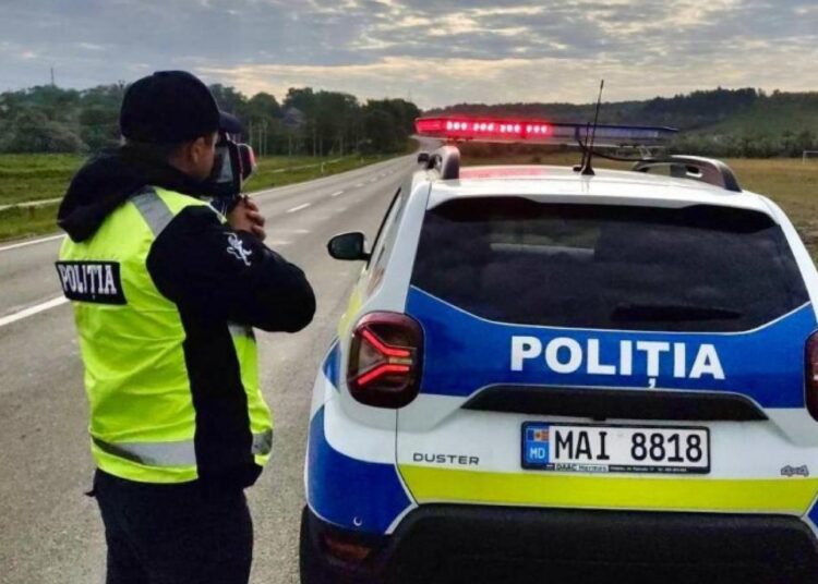 Șoferi grăbiți de sărbători. O tânără de 24 de ani a încălcat cel mai mult limita de viteză