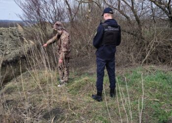 Tentativă de trecere ilegală a frontierei: Un cetățean ucrainean, reținut cu substanțe suspecte
