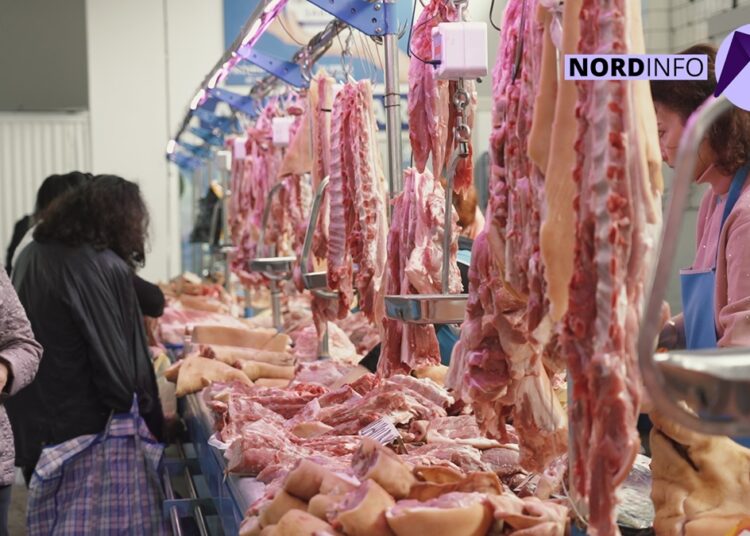 VIDEO // Scumpiri la piața din Bălți! Carnea de porc costă cu 32 de lei mai mult