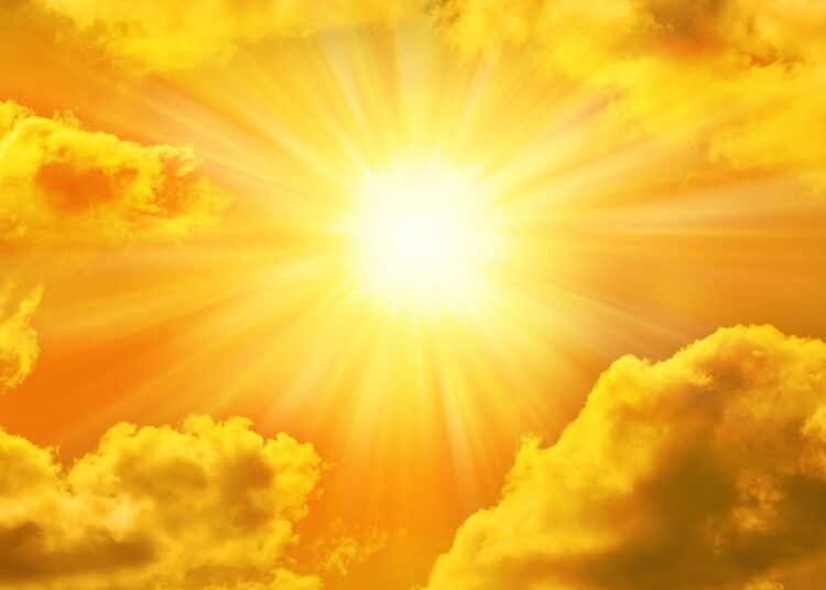 Zi de primăvară cu de toate în nord. Soare, nori, vânt și răcoare nocturnă