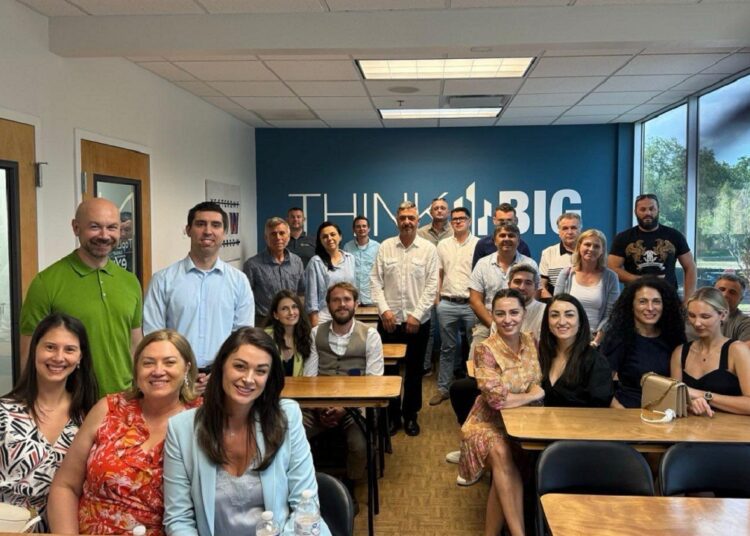 Vicepremierul Mihai Popșoi s-a întâlnit cu moldovenii din SUA