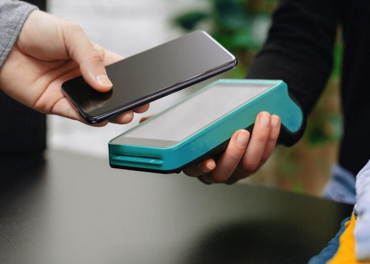 Premieră pentru R. Moldova: comercianții vor putea utiliza case de marcat virtuale și bonuri fiscale electronice