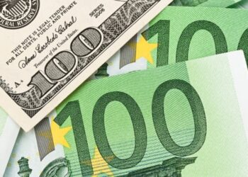 Zi de scăderi pentru valutele internaționale