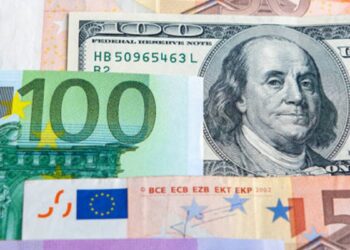 BNM anunță creșteri pentru dolar și euro