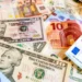 Curs valutar cu scăderi. Cât pierde euro, dolarul și leul românesc