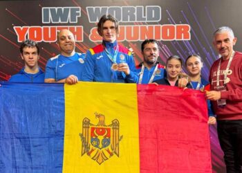 FOTO // Încă o medalie pentru R. Moldova la Campionatul Mondial U-17 și U-20 la Haltere