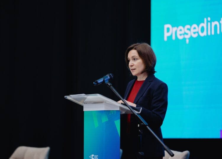 Maia Sandu: „Ne propunem ca până în 2030 salariul mediu în învățământ să ajungă la nivelul salariului mediu pe economie”