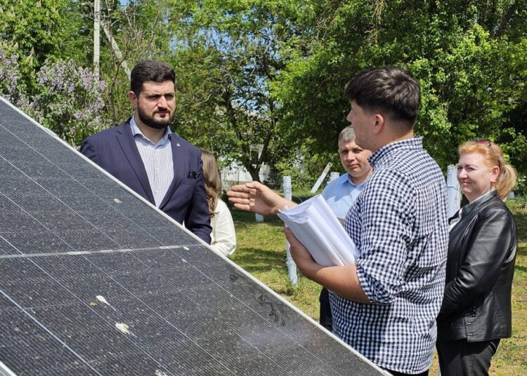 Satul European: Panouri fotovoltaice pentru alimentarea cu apă potabilă în Pervomaisc, Căușeni