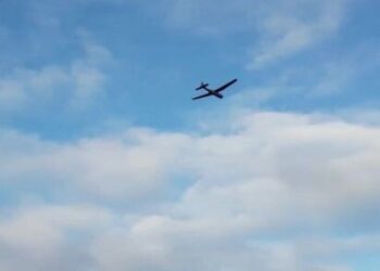 Ucraina lovește Moscova cu drone pentru a doua noapte la rând. Aeroporturile au fost închise, iar Rusia se pregătește de invazie în Kursk