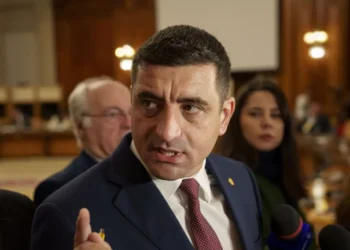 George Simion nu acceptă pierderea. Va contesta rezultatele alegerilor și acuză R. Moldova