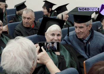 VIDEO // Pensionarii au revenit la universitate. Peste 60 de seniori din nordul țării au absolvit două cursuri. Vezi ce au învățat
