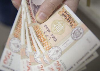 Guvernul extinde categoriile de beneficiari ai ajutorului unic de 5000 de lei