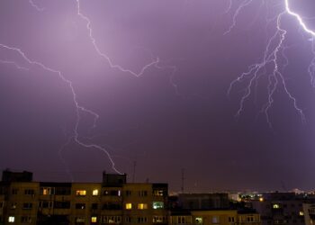 Vreme extremă în nordul republicii. Furtuni, vânt puternic și schimbări bruște de temperatură