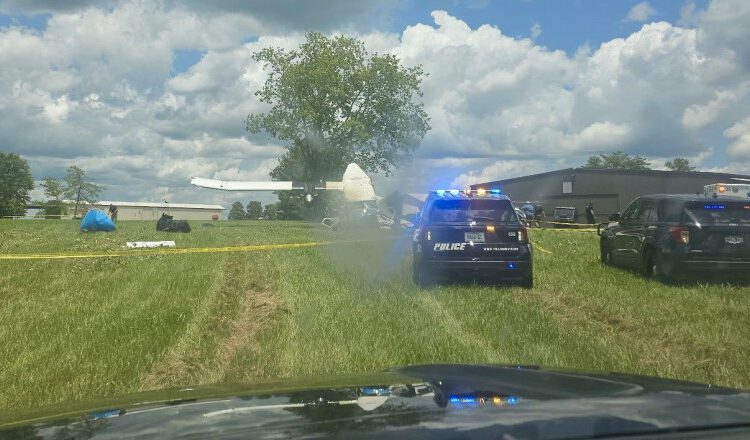 Un avion cu 20 de persoane la bord s-a prăbușit în statul american Tennessee