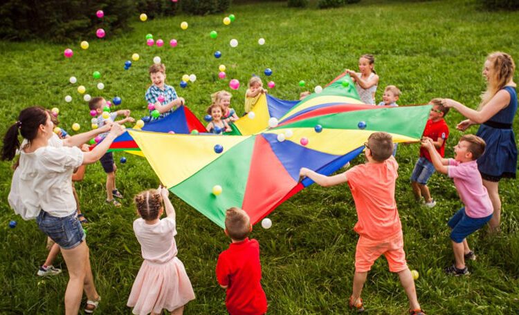 De ziua lor, copiii din R. Moldova au vizitat Reședința de Stat de la Condrița