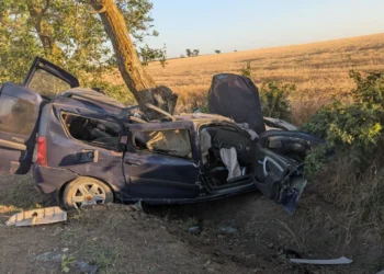 Accident mortal la Cahul. Două persoane și-au găsit sfârșitul între fiarele mașinii