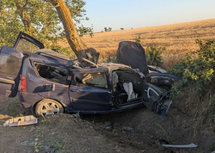 Accident mortal la Cahul. Două persoane și-au găsit sfârșitul între fiarele mașinii