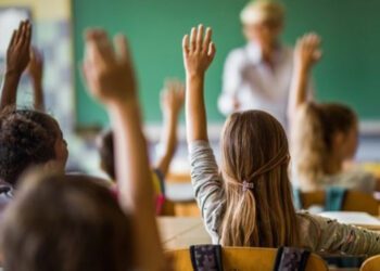 Aprobat! 300 de milioane de lei pentru toți elevii claselor I-IX