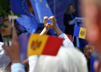 Când încep oficial negocierile Moldovei cu UE? Comisar european: „Nu ne concentrăm pe momentul alegerilor”
