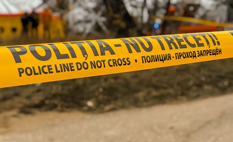 Descoperire macabră la Bălți: Un bărbat necunoscut, găsit mort într-o carieră