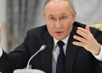 Putin consideră „lipsită de sens” creșterea cheltuielilor cu apărarea de către membrii NATO. Ce spune despre o întâlnire cu Zelenski