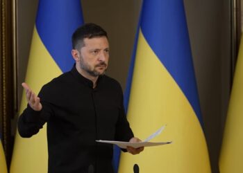 Zelenski a publicat numele membrilor delegației care va negocia cu Rusia, la Istanbul
