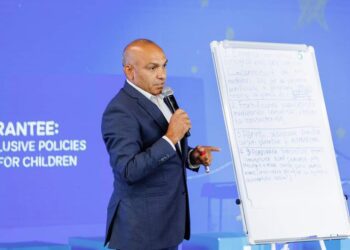 Președintele de onoare al Uniunii Tinerilor Romi: „Romii trebuie să înțeleagă rostul integrării în UE”