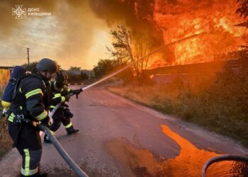 Două persoane au murit la Cernăuți în urma unui atac nocturn al Rusiei