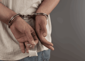 Un tânăr din Florești care se declara agent imobiliar a primit o pedeapsă mai aspră pentru trafic de droguri