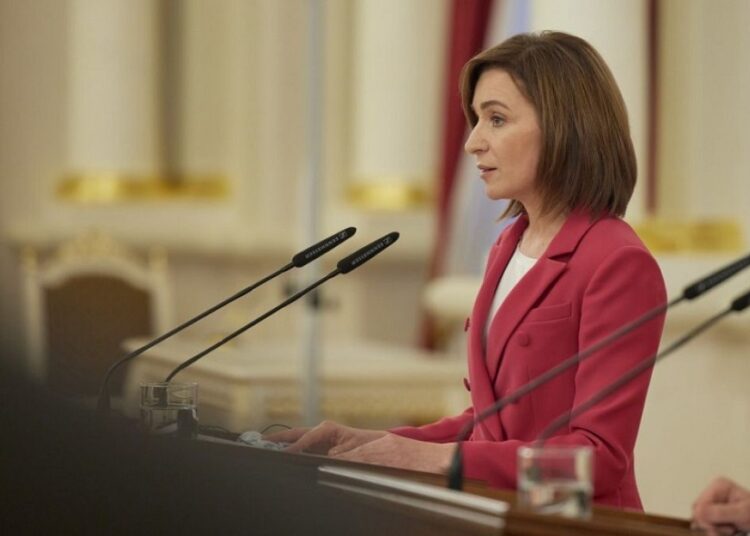 Maia Sandu remite Parlamentului Legea cu privire la avocatură: „Independența profesiei trebuie să meargă mână în mână cu responsabilitatea și integritatea”