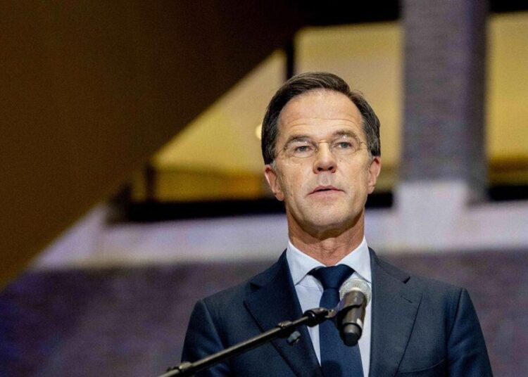 Mark Rutte asigură că Europa va găsi bani să cumpere arme americane pentru Ucraina